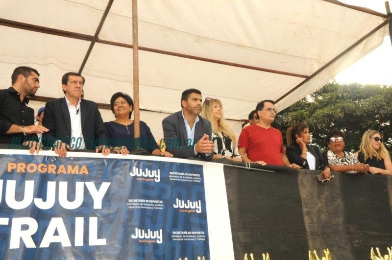 El gobernador Sadir inauguró el Parque Urbano del barrio Túpac Amaru en Alto Comedero 23 El gobernador Sadir inauguró el Parque Urbano del barrio Túpac Amaru en Alto Comedero 23